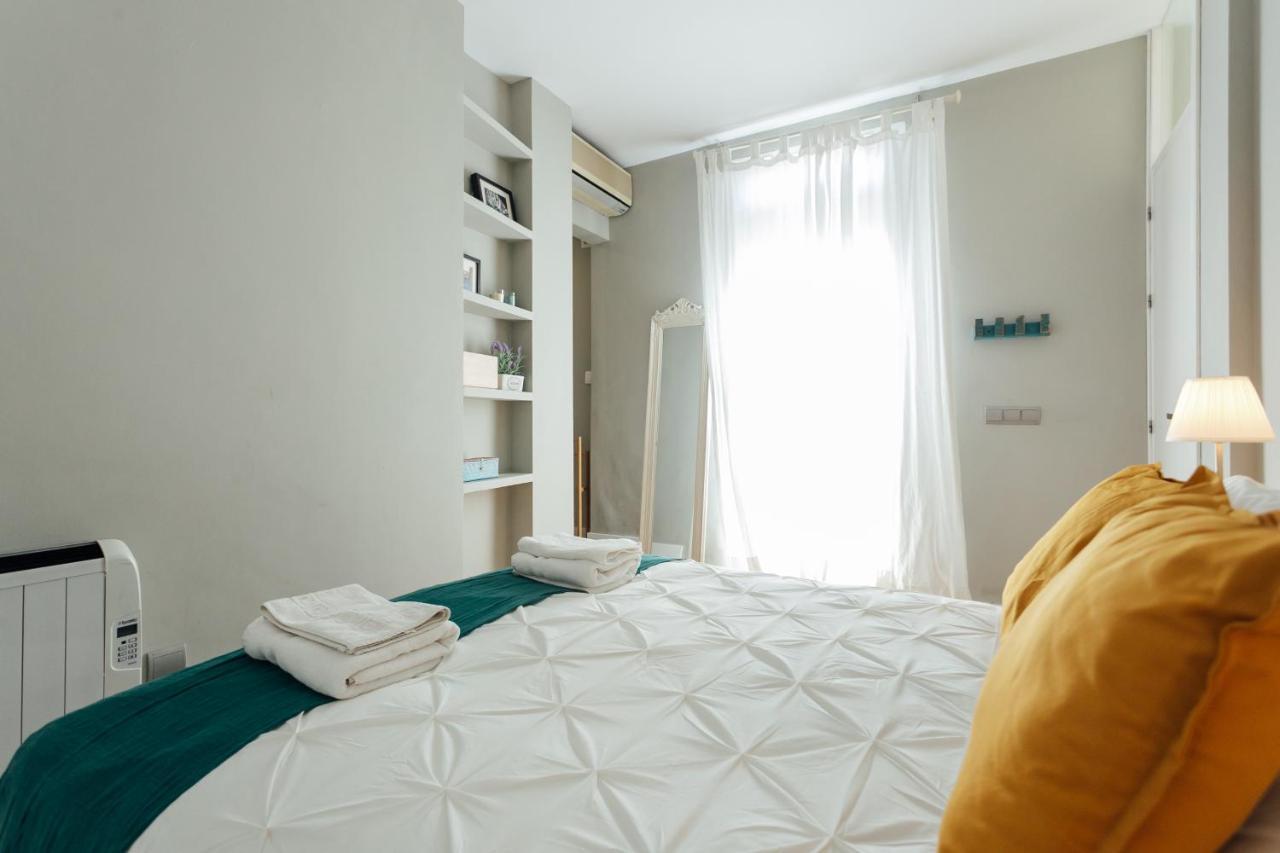 セビリアAlohamundi Duplex Alamedaアパートメント エクステリア 写真